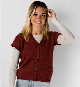 FREE Textured Vest Pattern - EasyWash 8ply Yarn