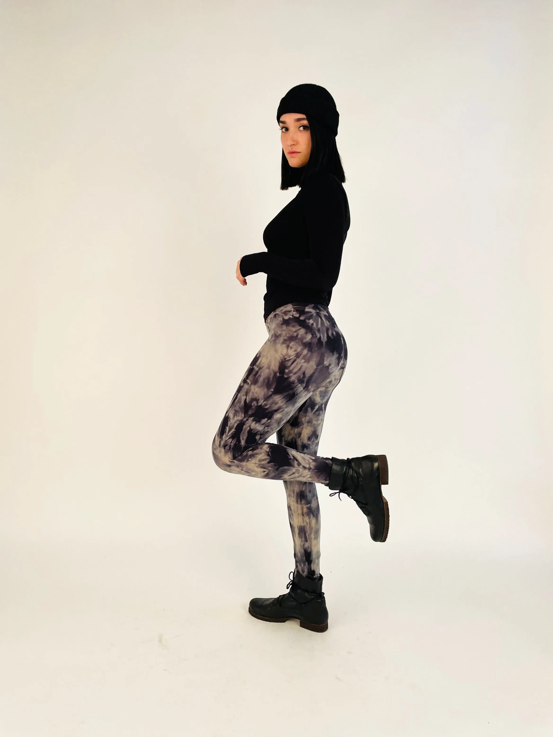 Tie Dye Yoga Leggings - Stone & Black