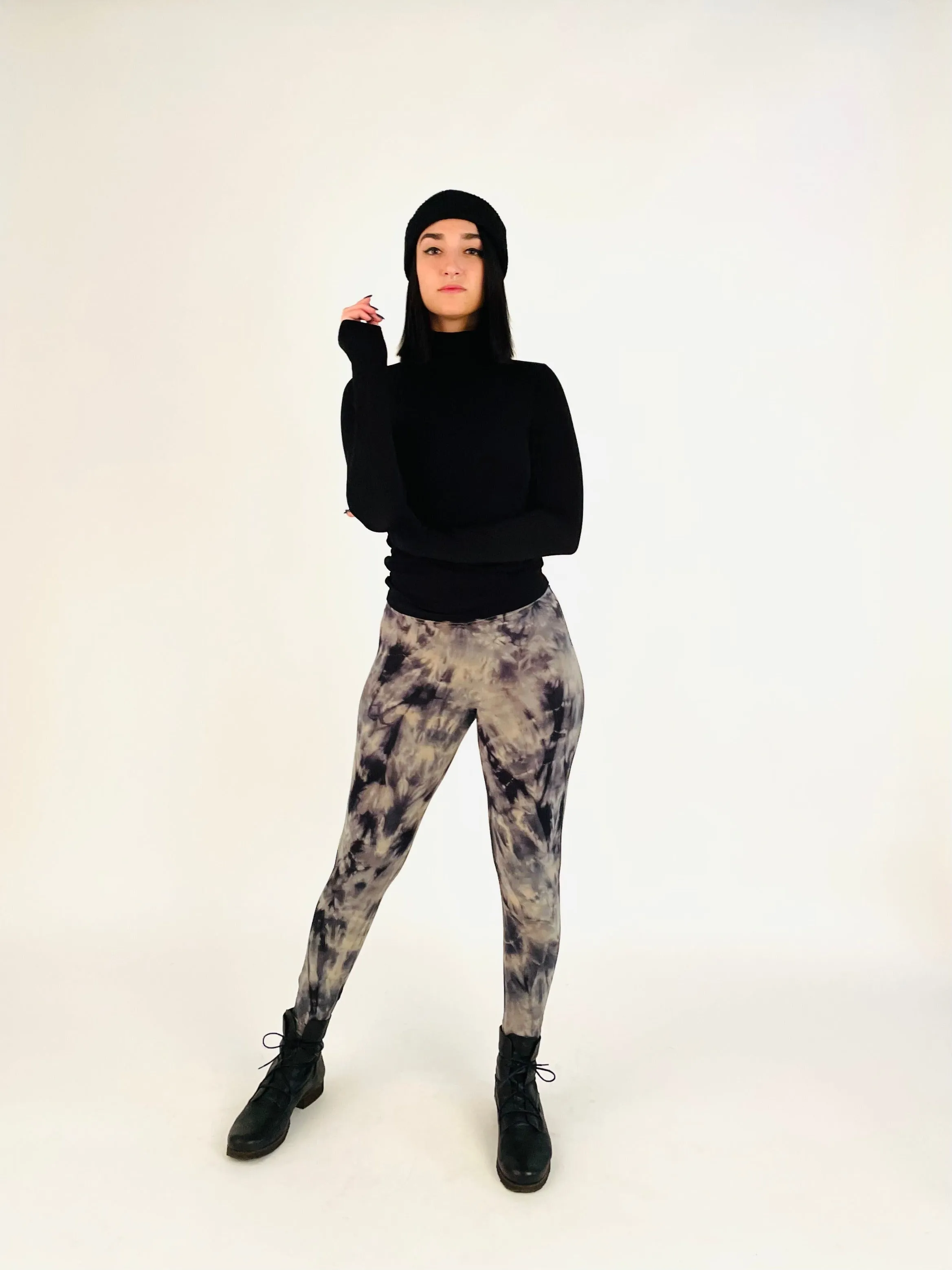 Tie Dye Yoga Leggings - Stone & Black