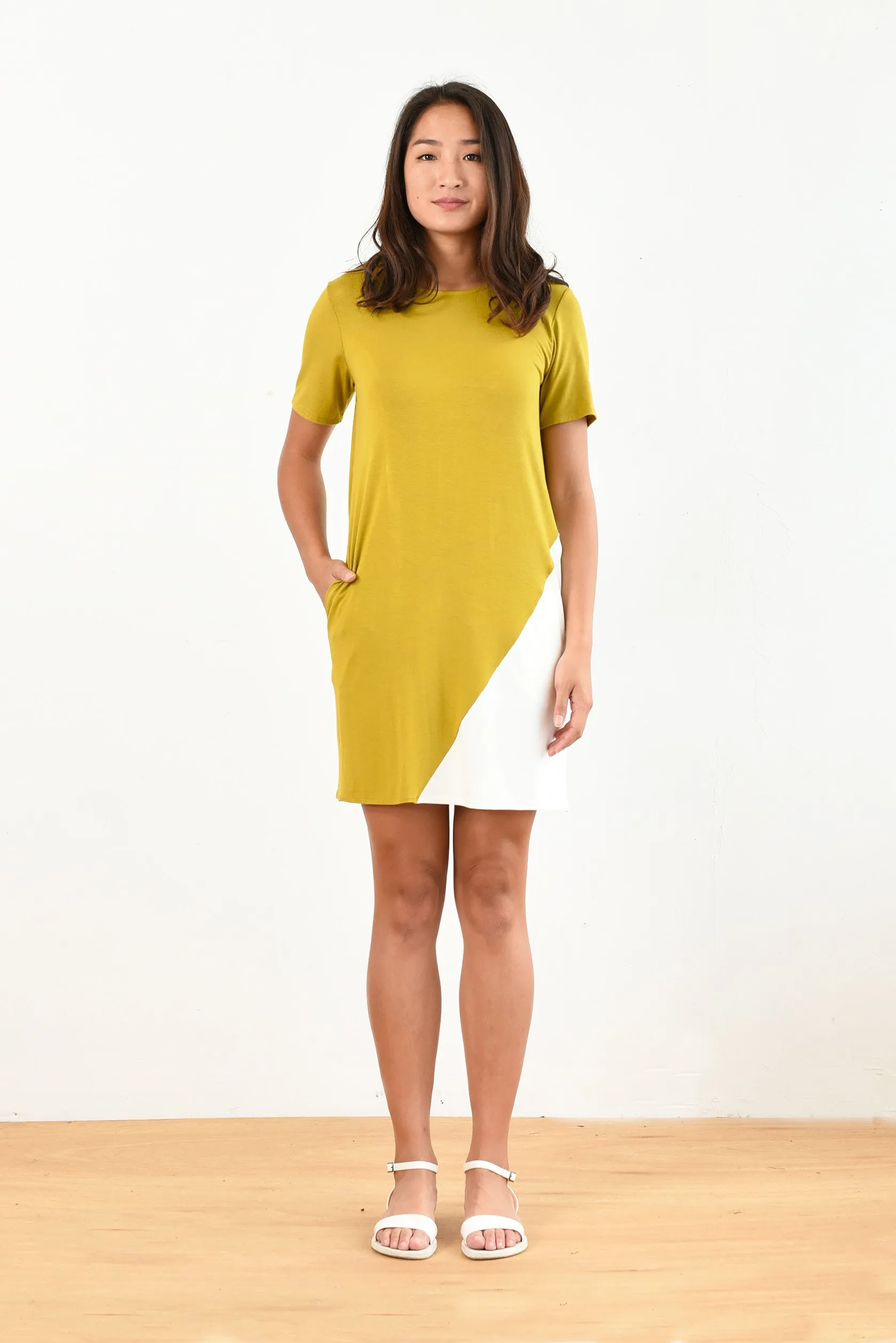 Tommy T-Shirt Dress (Mustard) - M